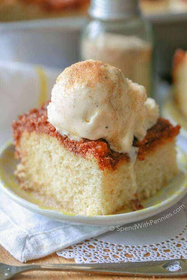 Mastering Cinnamon Toast Cake: Moist & Crunchy Perfection